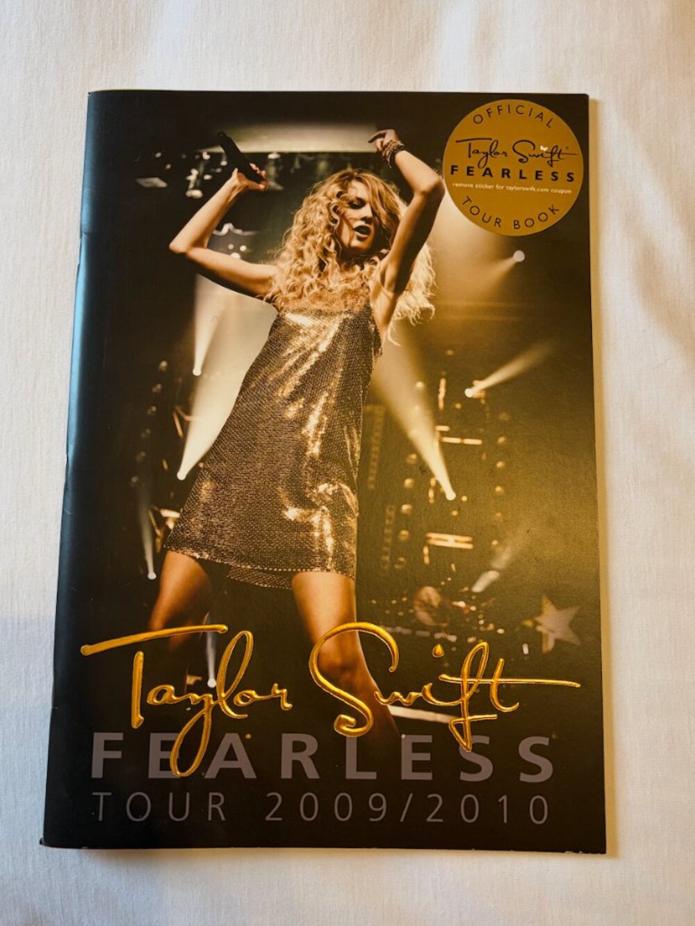 Taylor Swift Fearless Tour Collectible Book